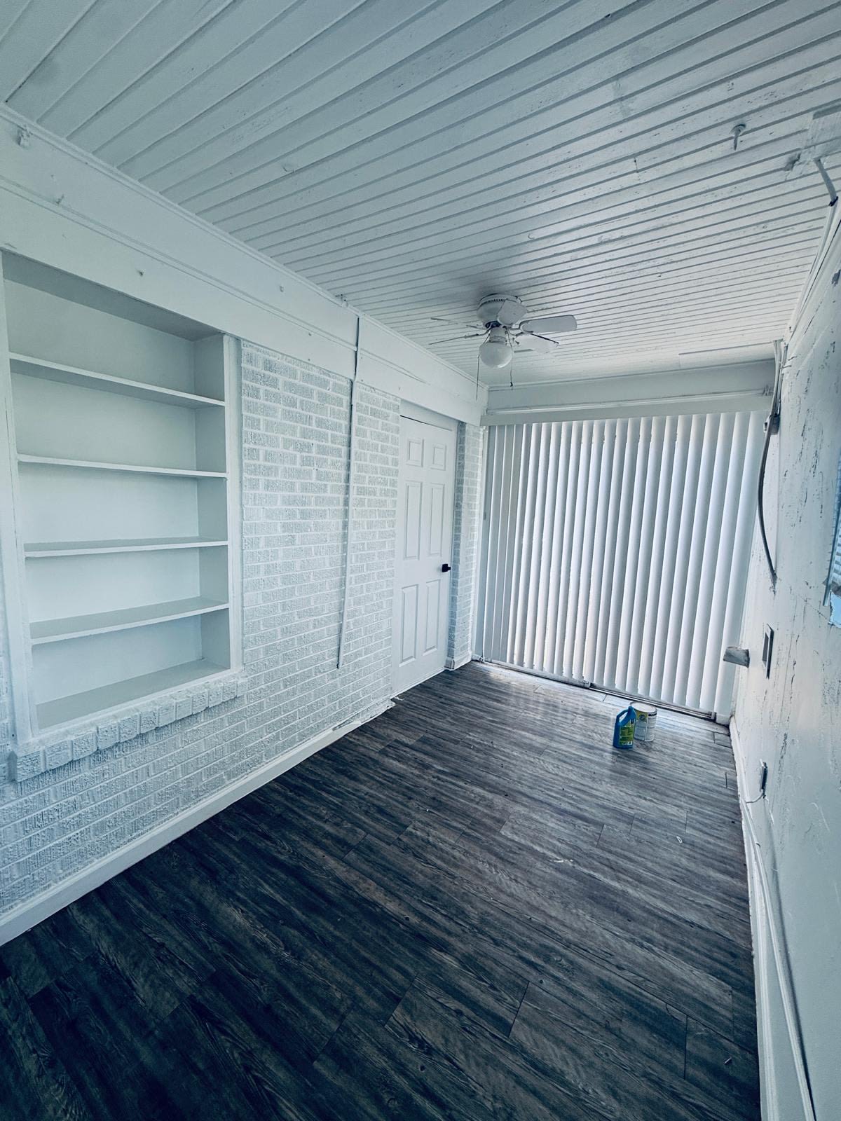 326 E Harmon Dr – photo 5