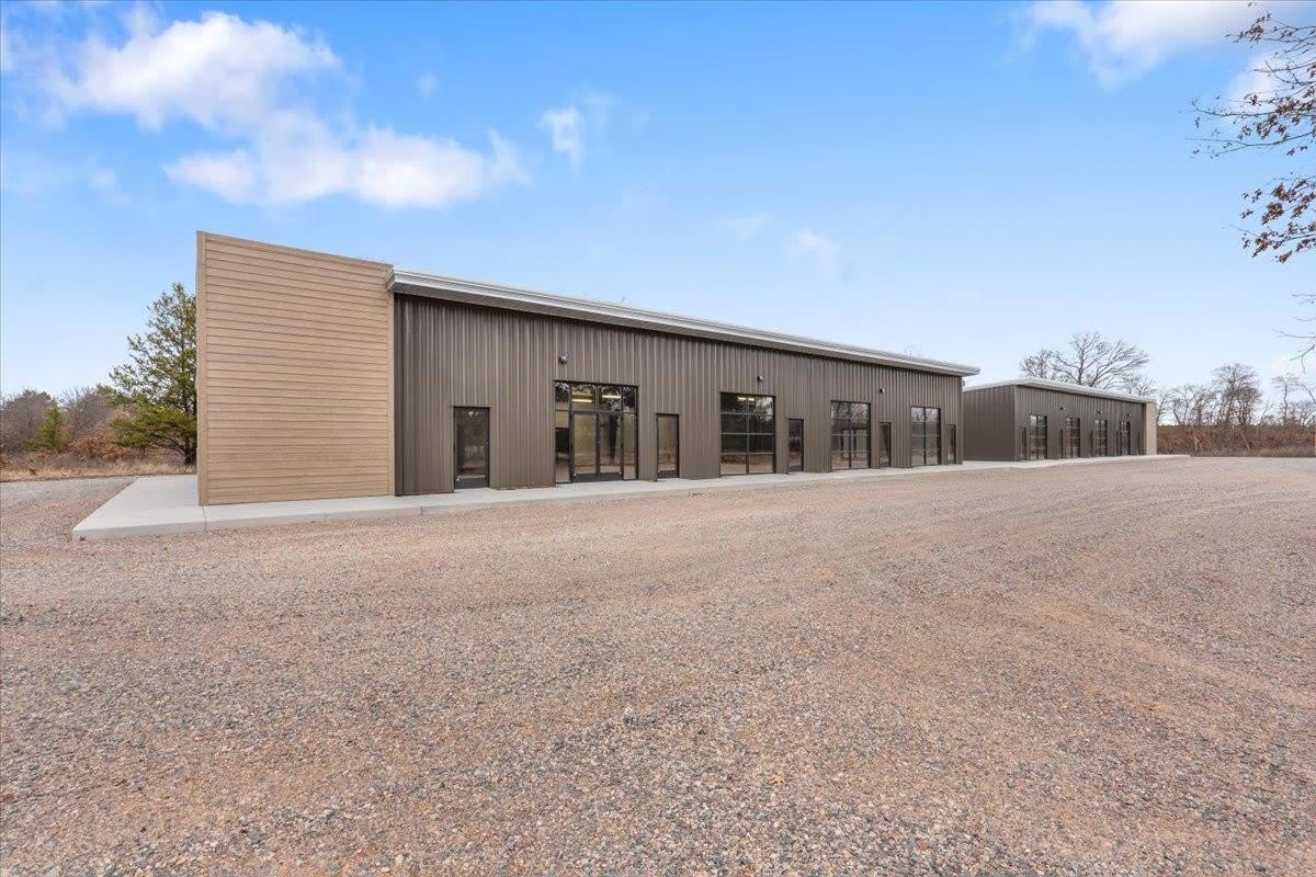 1144 County Road D – photo 4