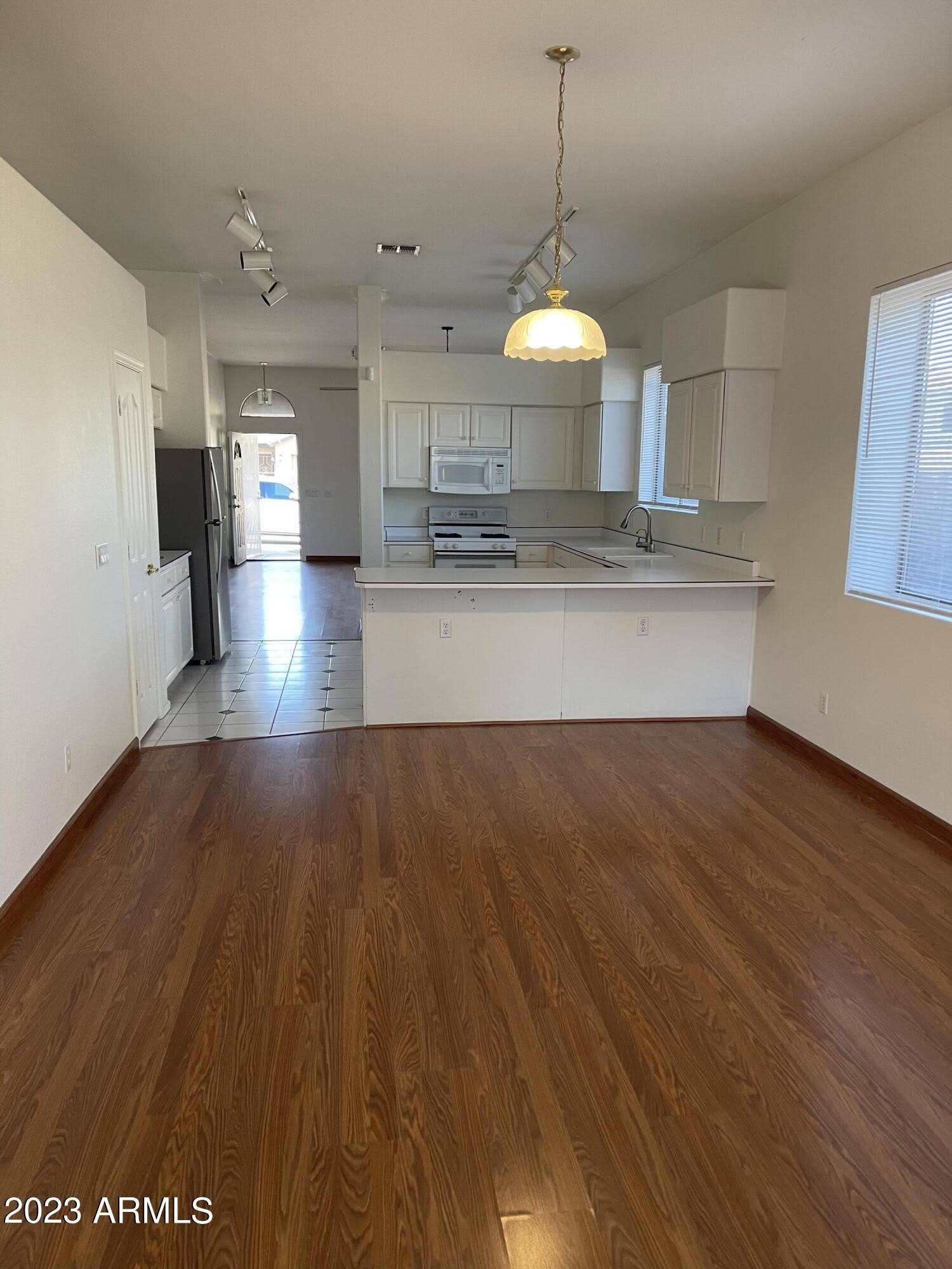 4722 E Chisum Trail – photo 5
