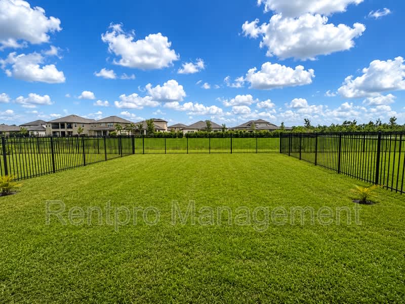 13029 Oak Hill Way – photo 3