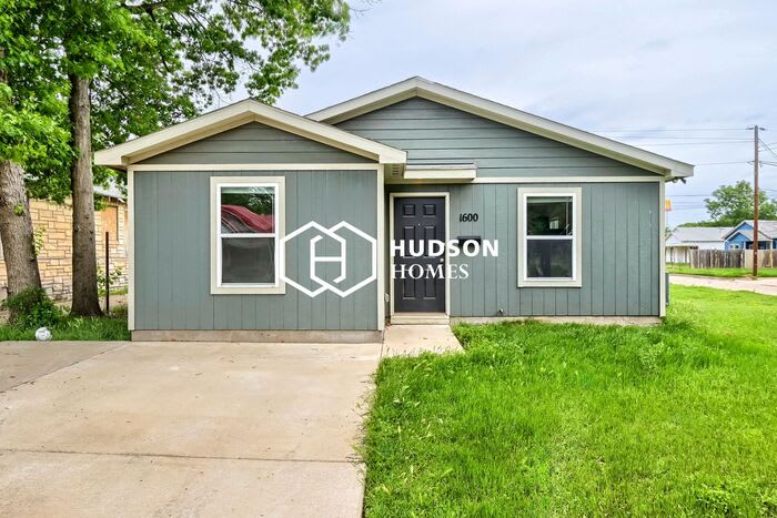 1600 Lucile Avenue – photo 1