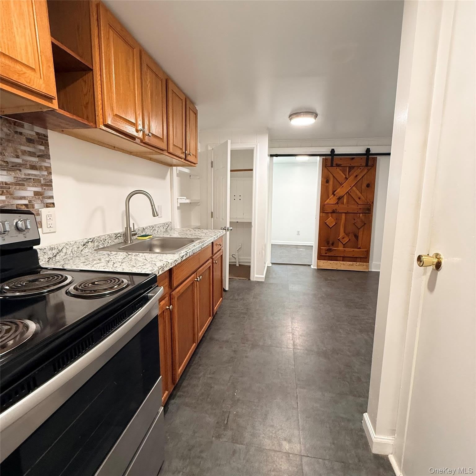 155 Main Street – photo 4