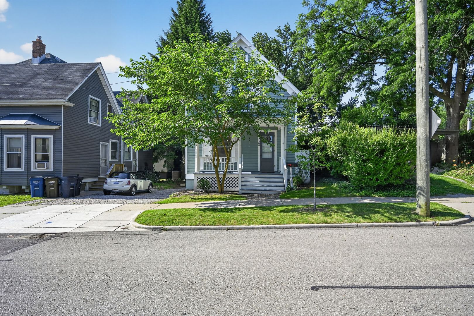 207 W. Jefferson – photo 1