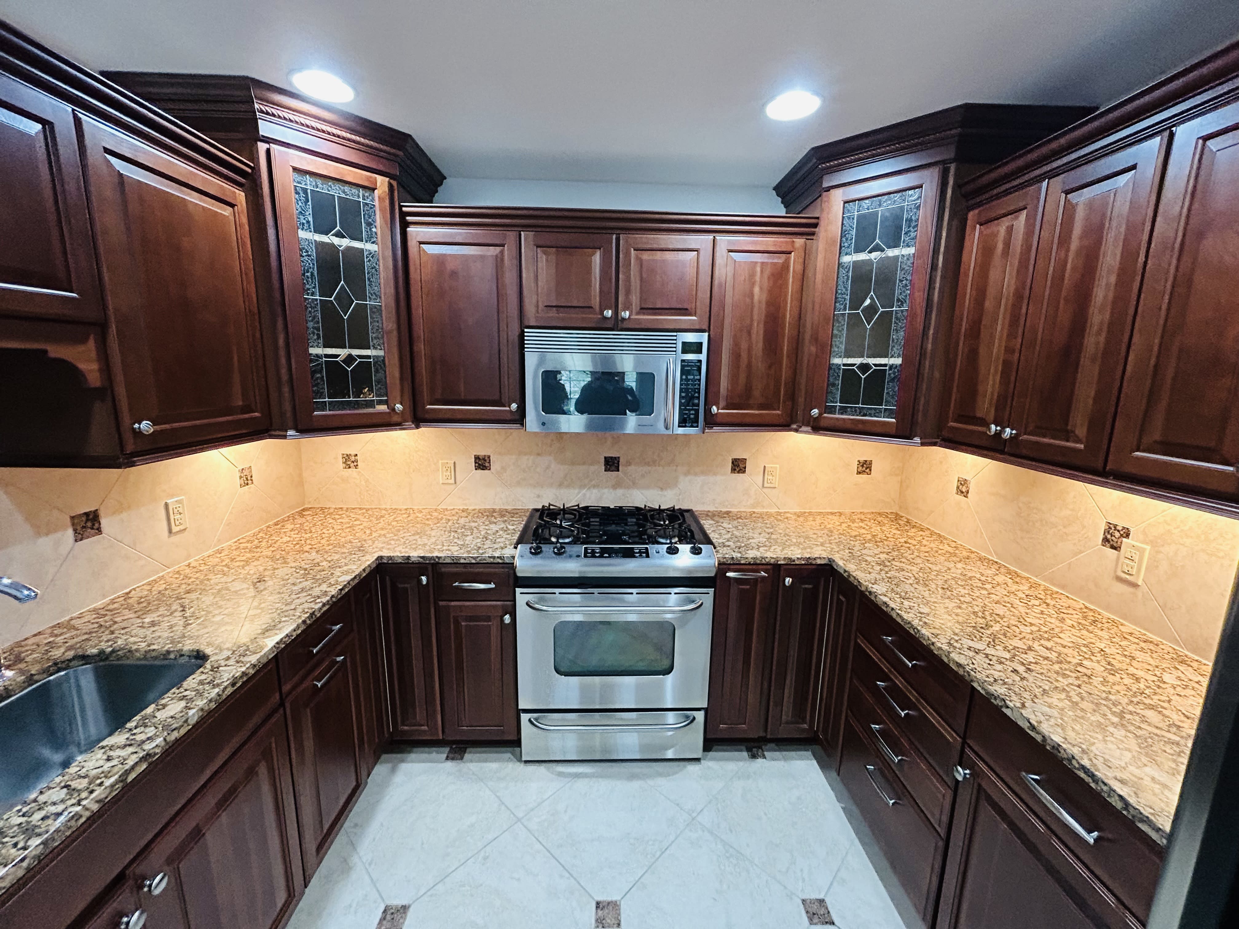 740 Turnpike St – photo 4