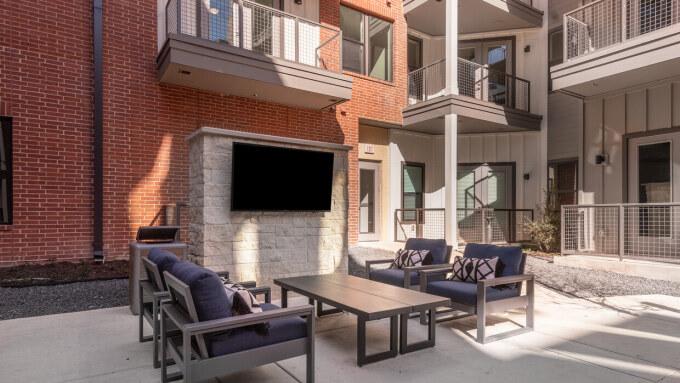 925 E Carson St, #114 – photo 2