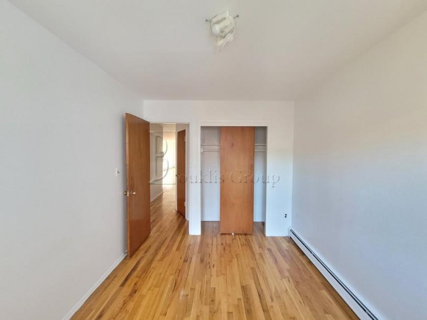 25-28 35TH ST. – photo 5