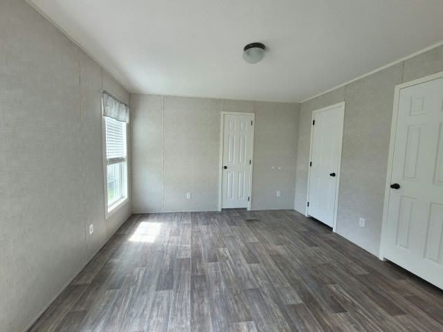 1830 Daffodil Ave – photo 5