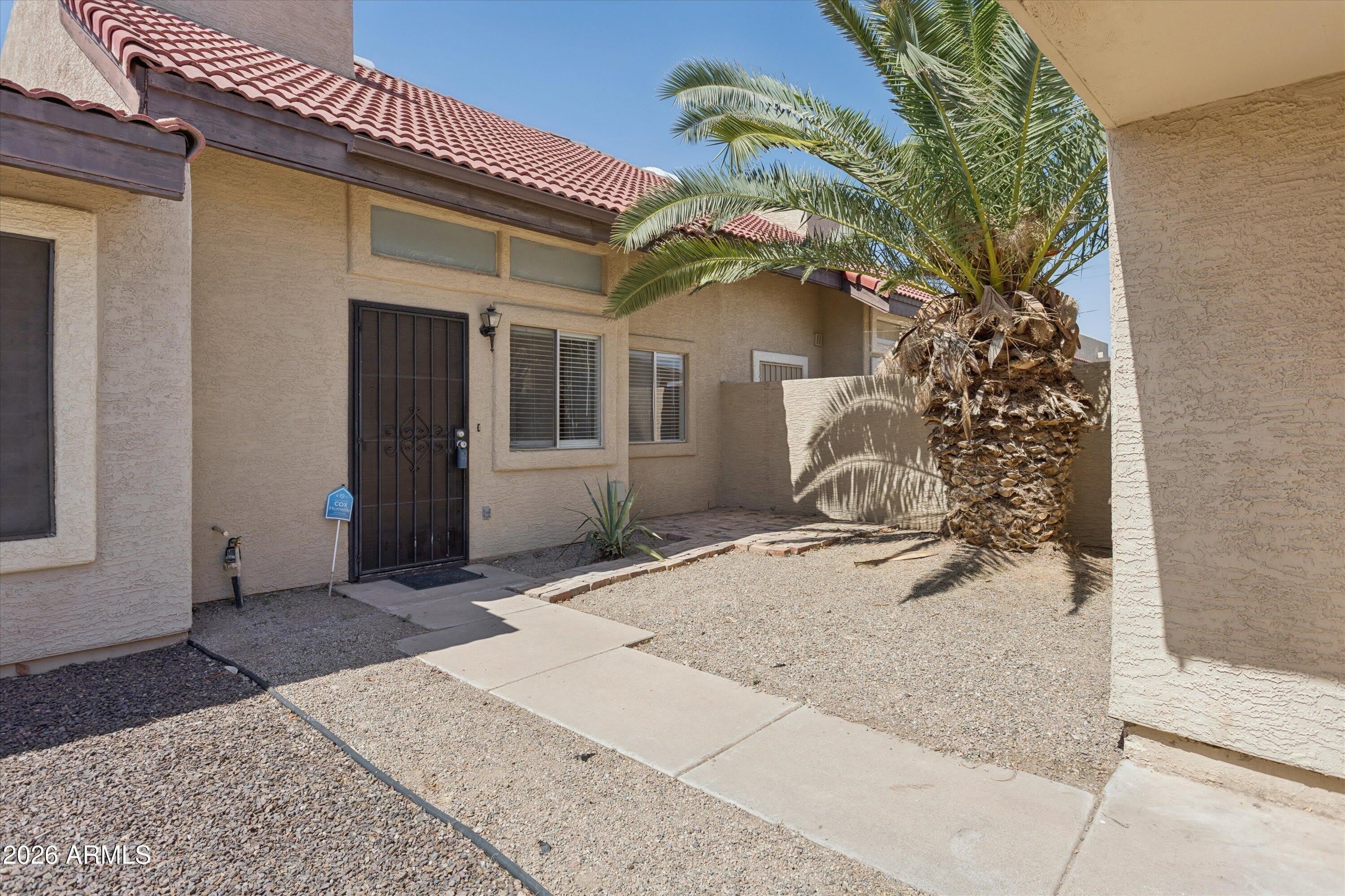 407 E Pecan Road – photo 5