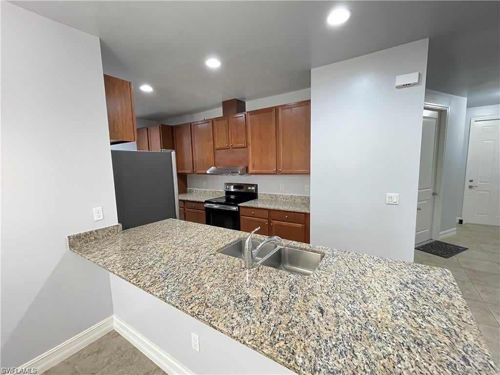 7818 Bristol Cir – photo 5