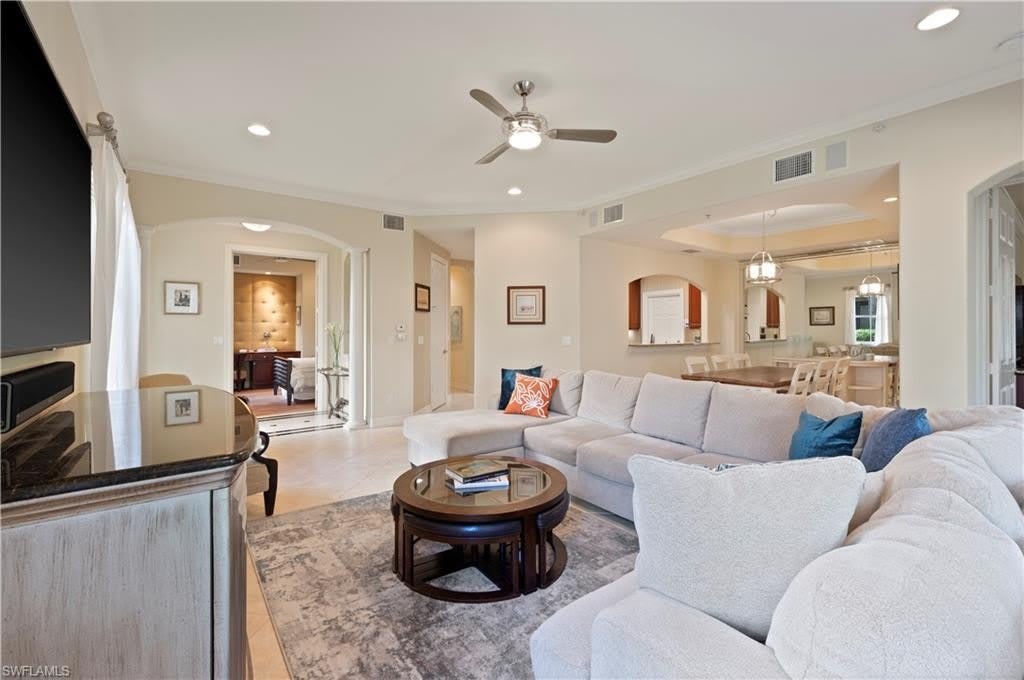 2809 Tiburon Blvd E – photo 2