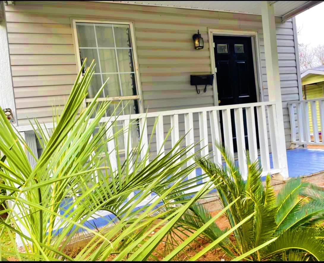 2327 Gardner Street – photo 2