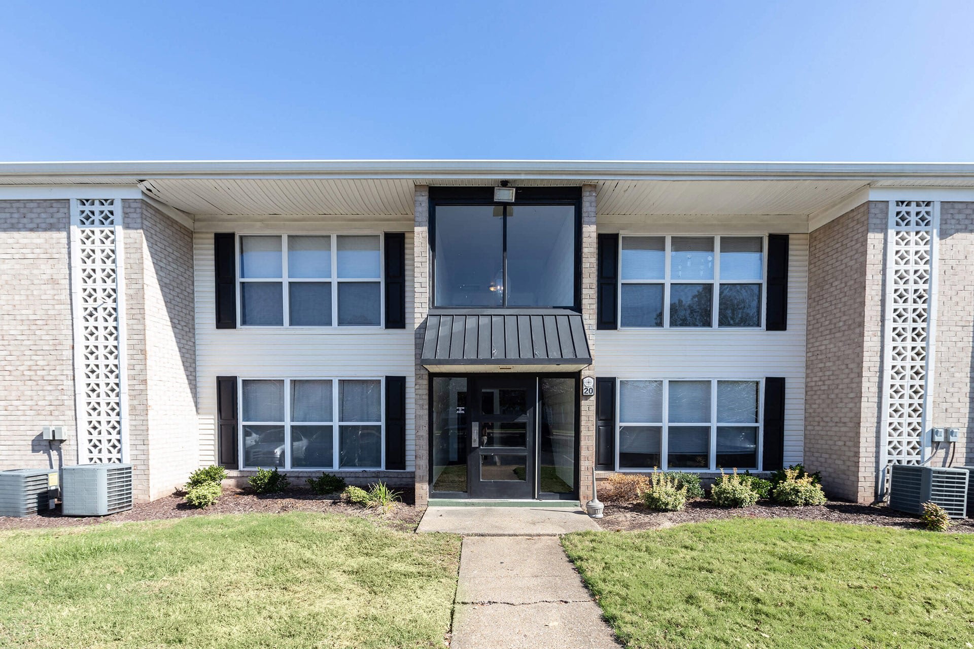 Newport Landing Apartments – photo 4