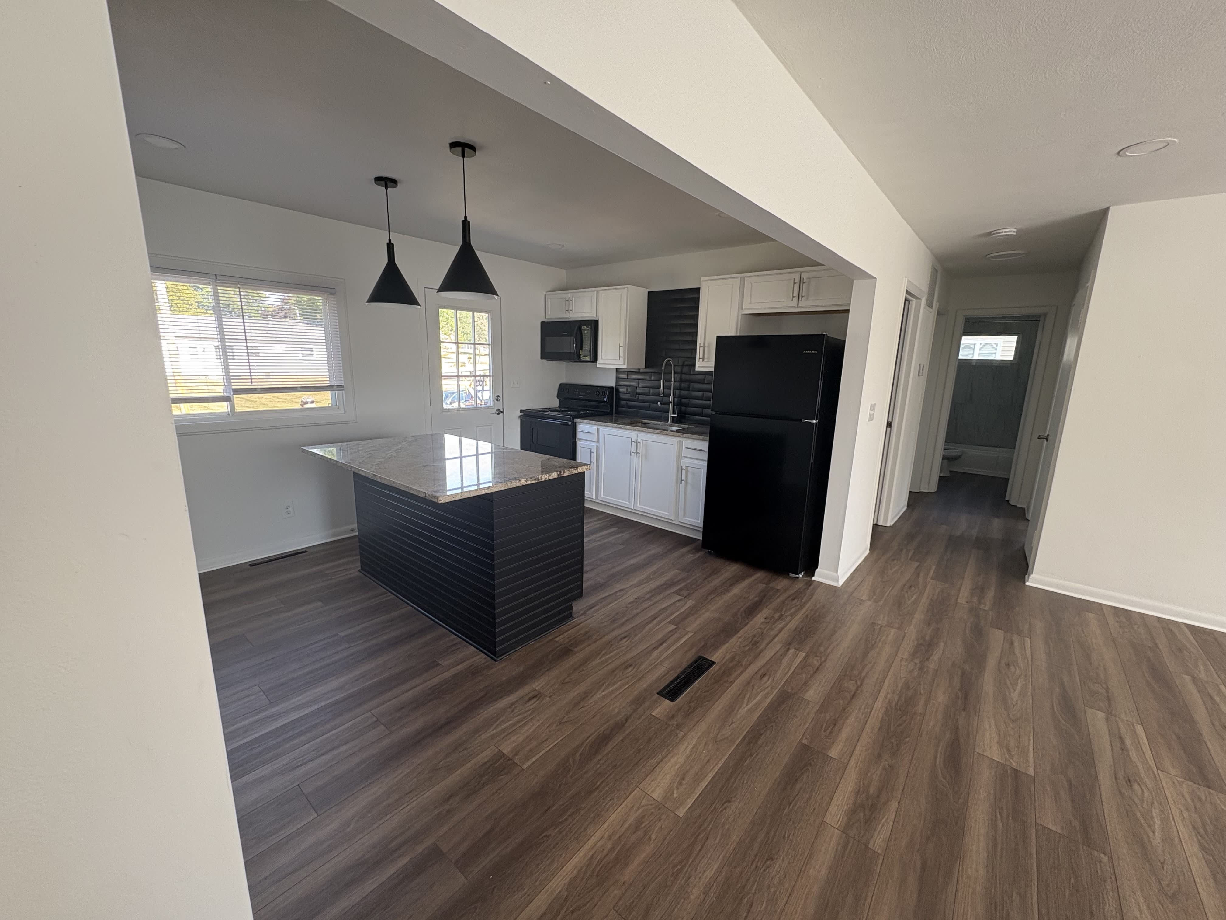 206/208 Edwards Road – photo 3