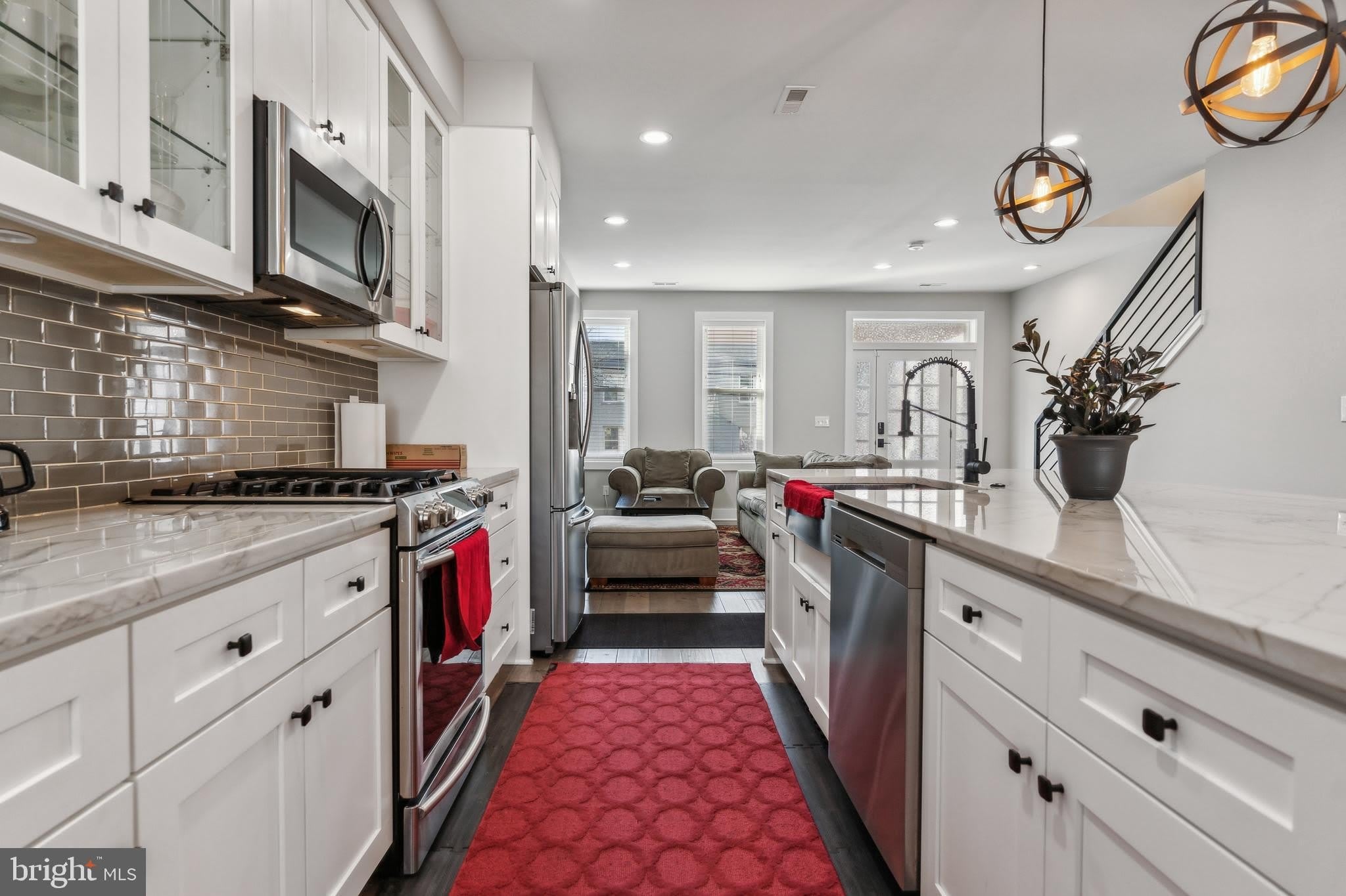 805 JEFFERSON Street NW – photo 3