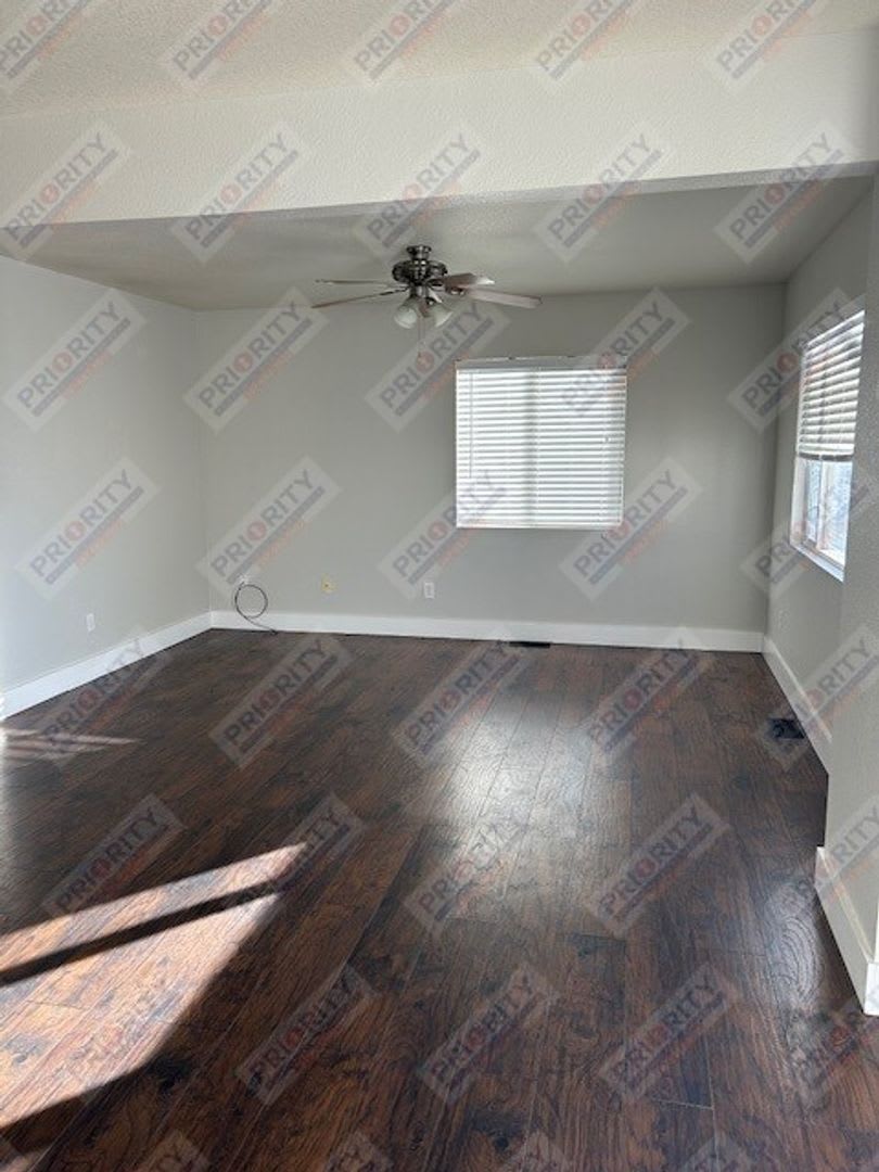 3/2.5 Townhome – photo 3