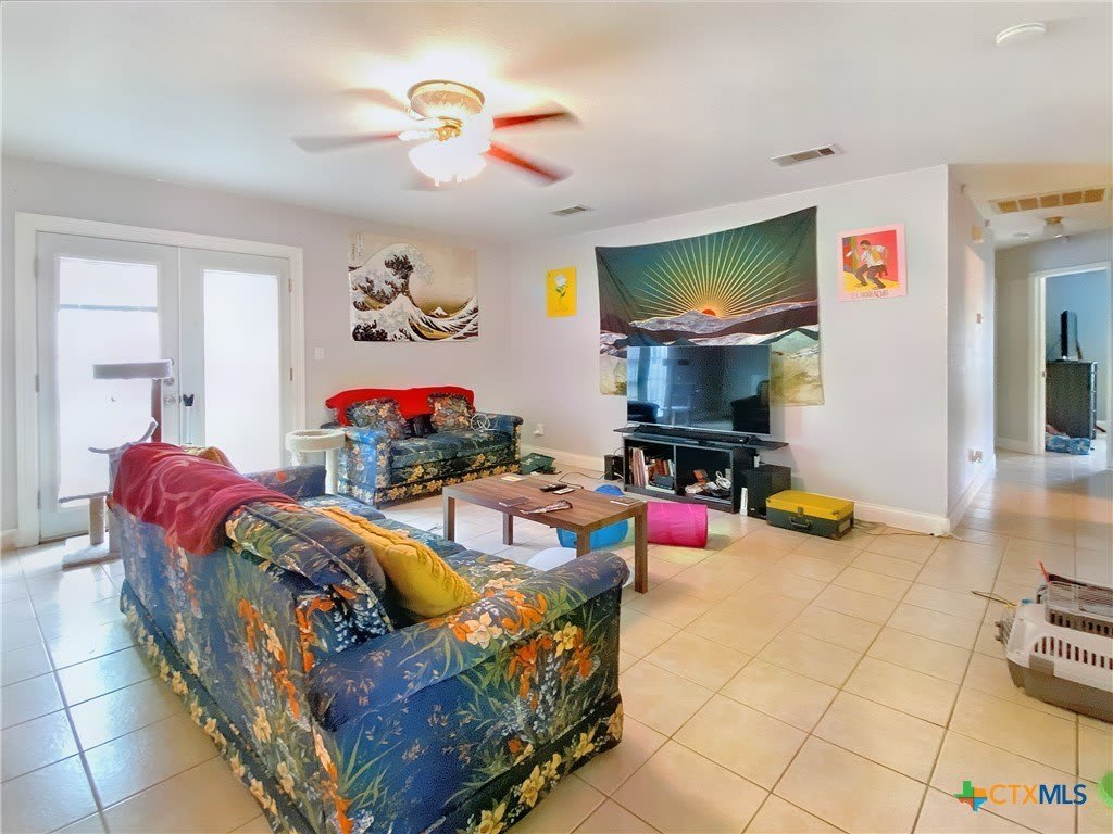 1149 Mira Loma Lane – photo 4