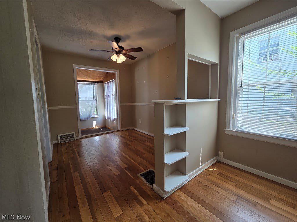 1501 E 248th Street – photo 5