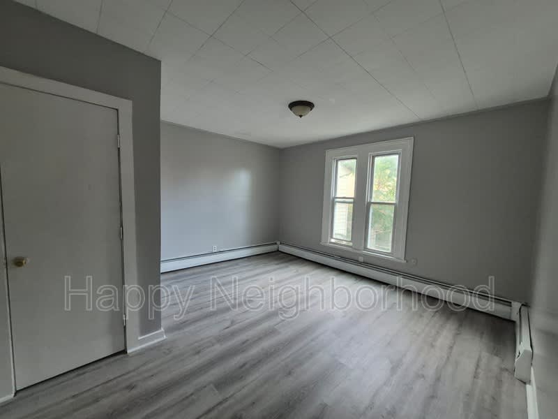 46 Green StreetUnit 2F – photo 3