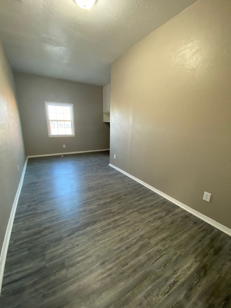 Huge 7 Bedroom House Available – photo 5