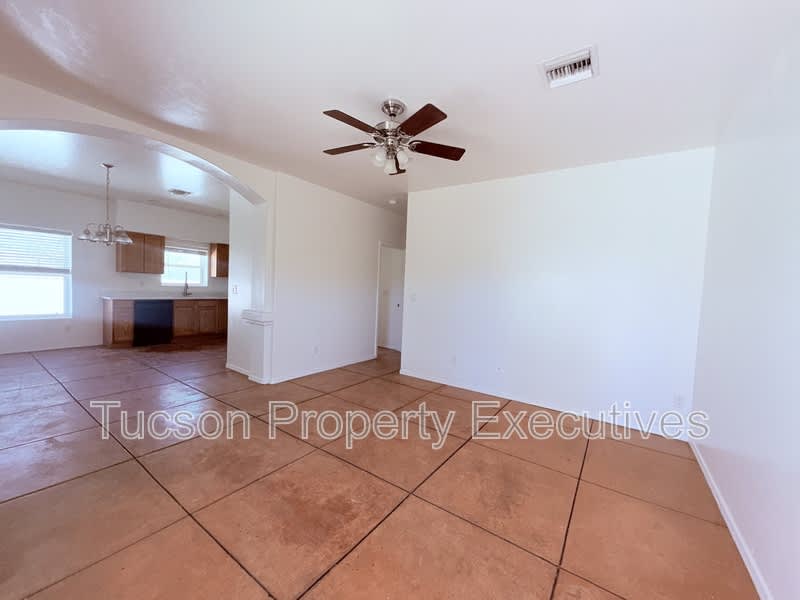 324 West 23rd Street – photo 5