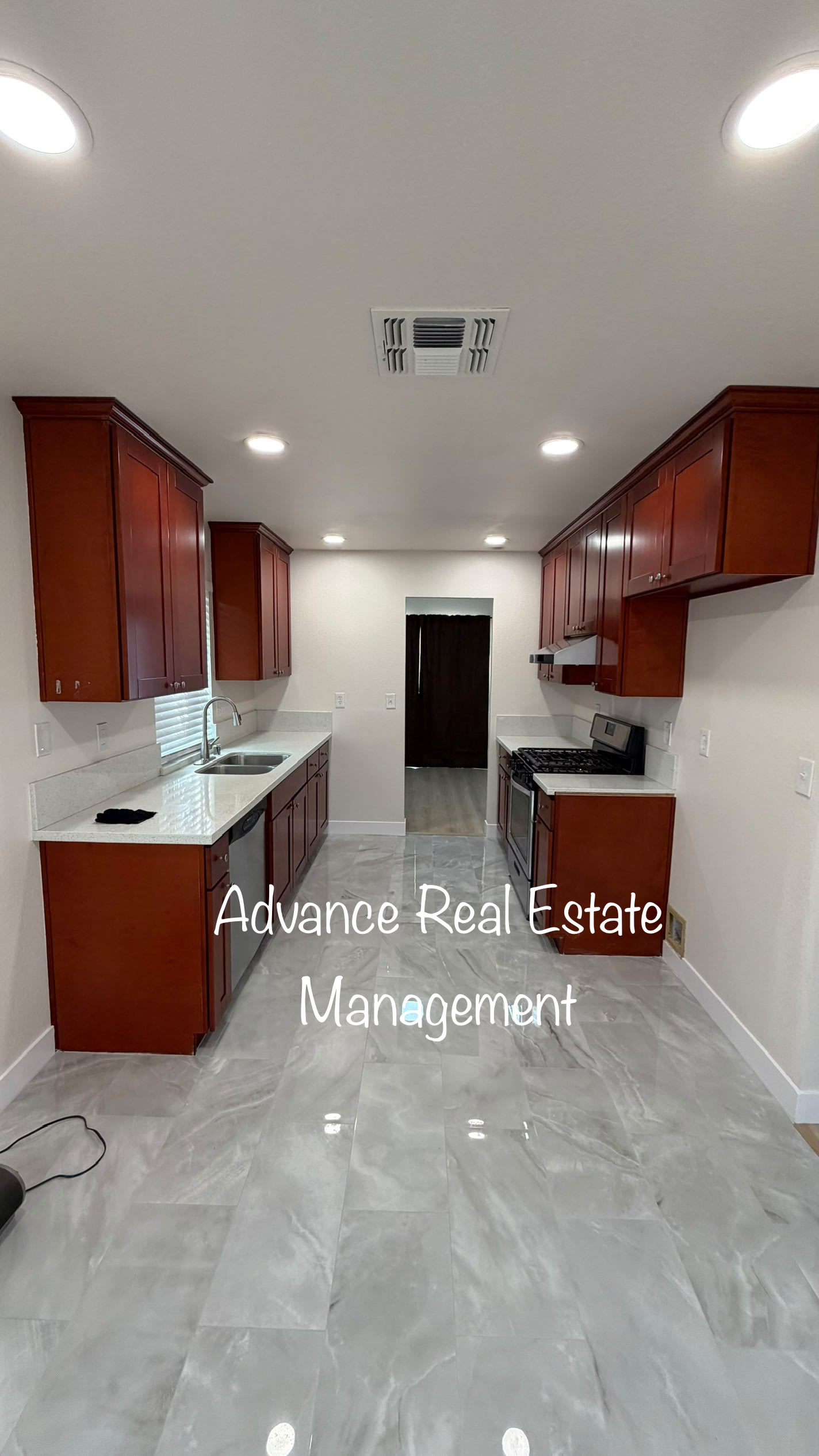 8149 Visalia Way – photo 5