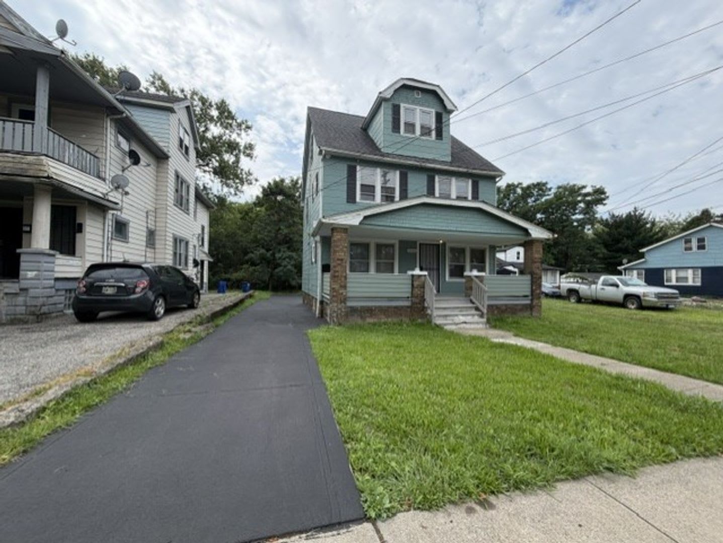 Must-See 5-Bedroom Home with a Large Kitchen, Two Full Bathrooms and Updated Driveway – photo 2