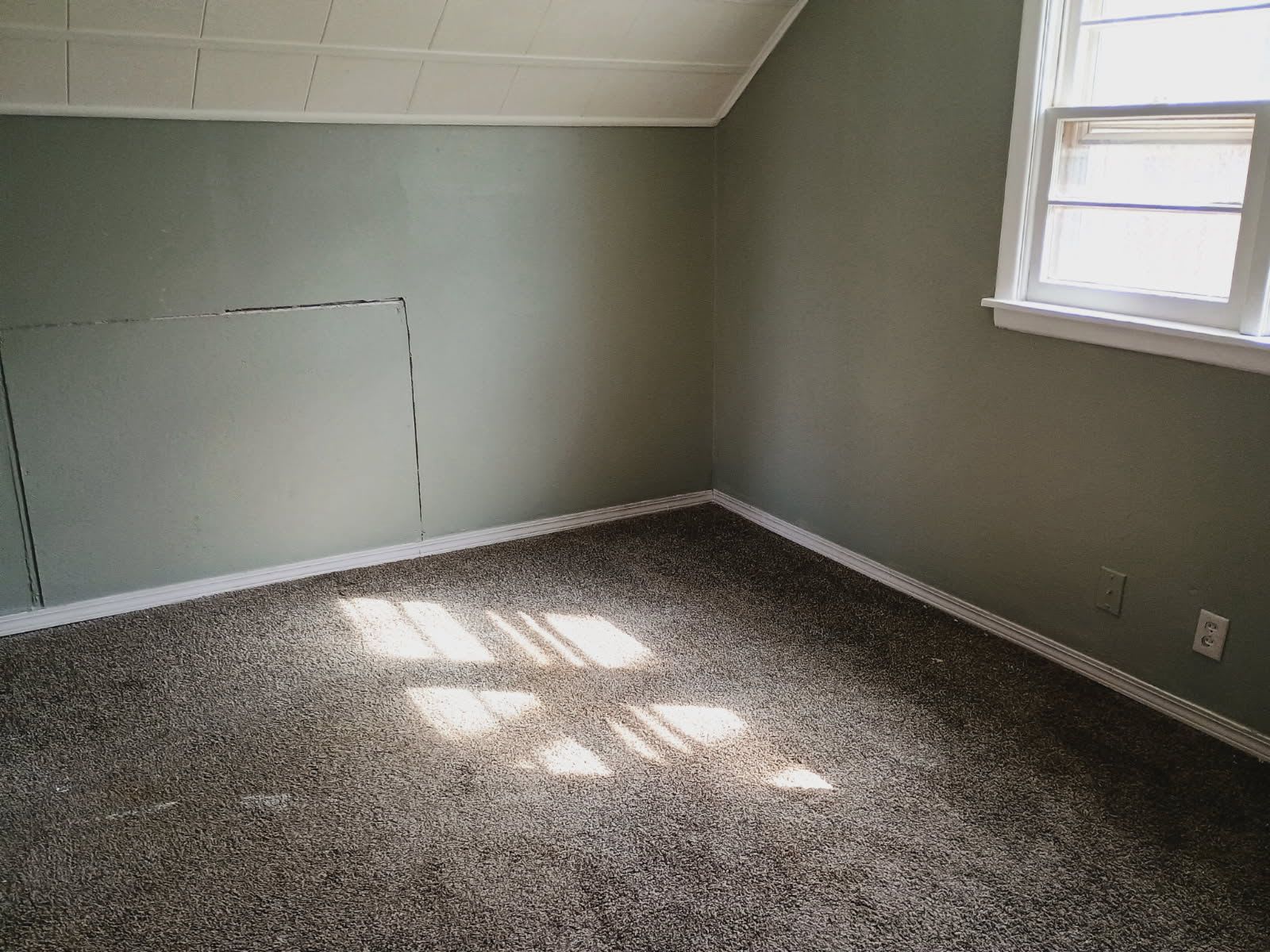 1125 Central Avenue North – photo 3
