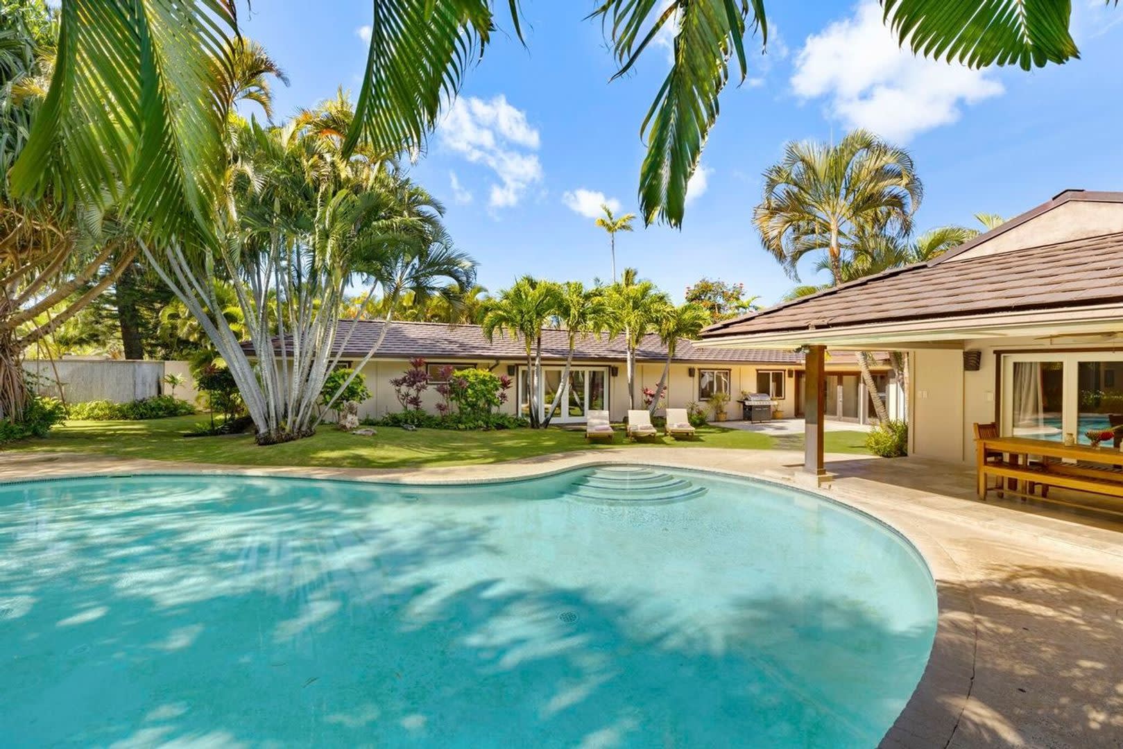 Modern Tropical Home w/Pool, Private Yard, & A/C. Kahala Breeze – photo 3