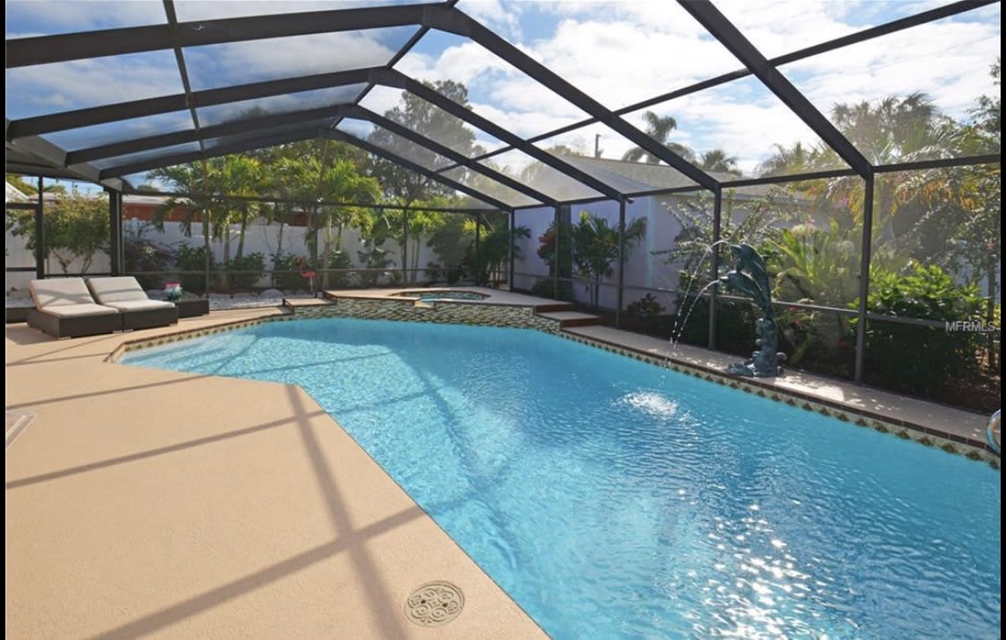 7020 Mango Avenue South – photo 1