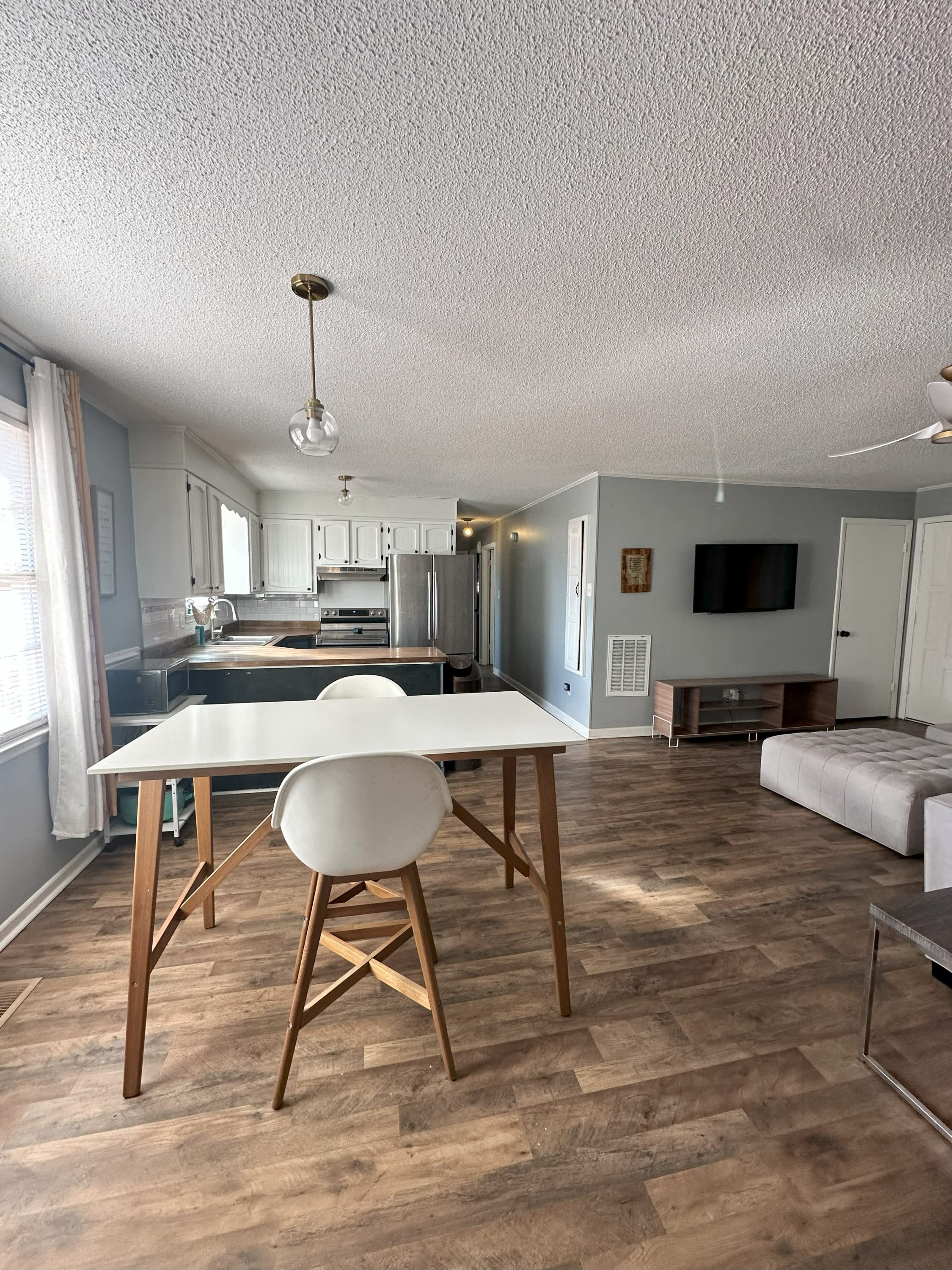 400 Wesley Drive – photo 4