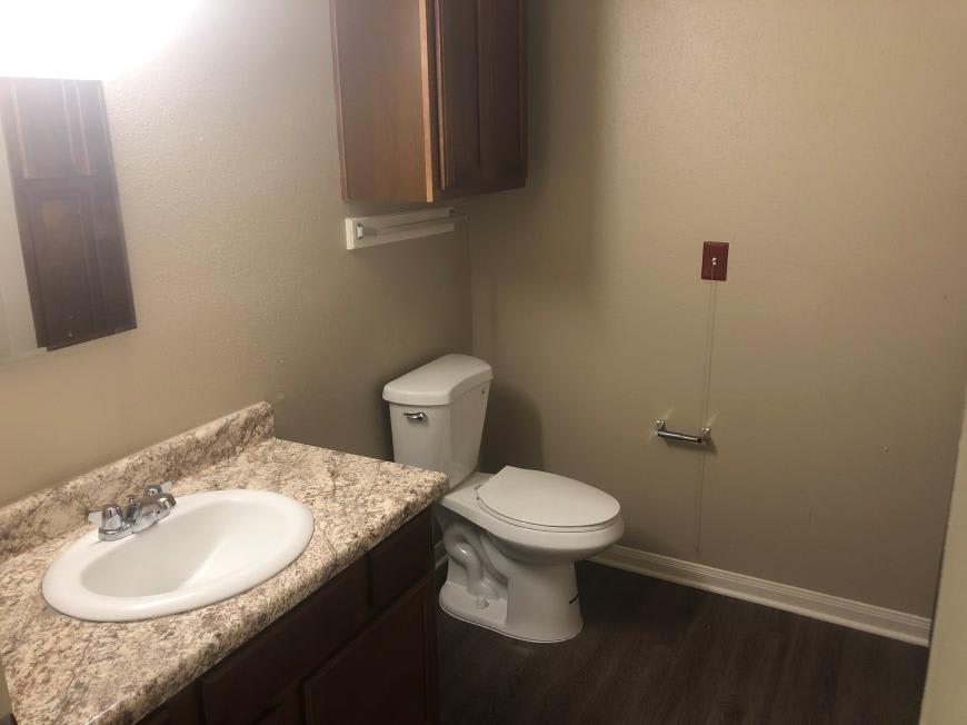 1753 East Henderson Rd. – photo 5