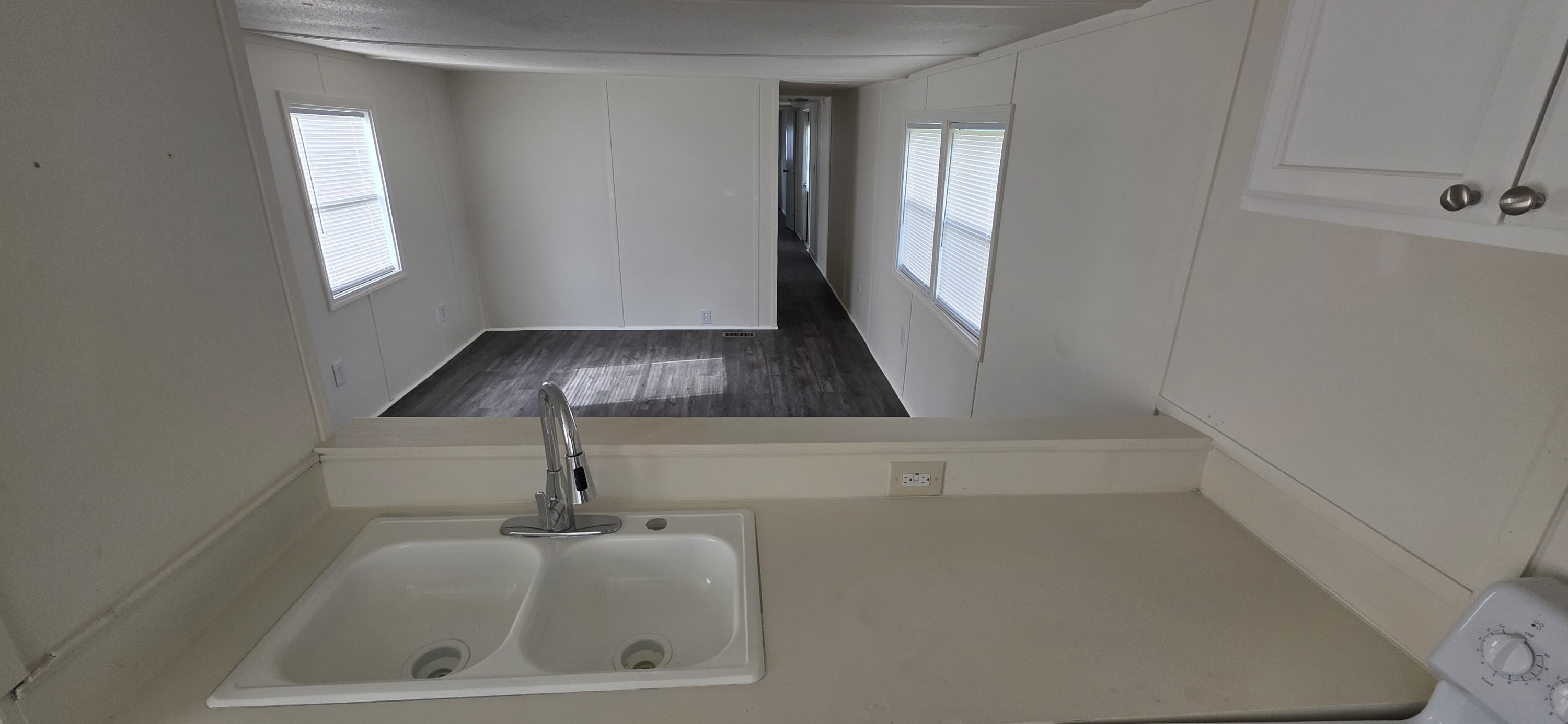 8364 Cedar St – photo 4