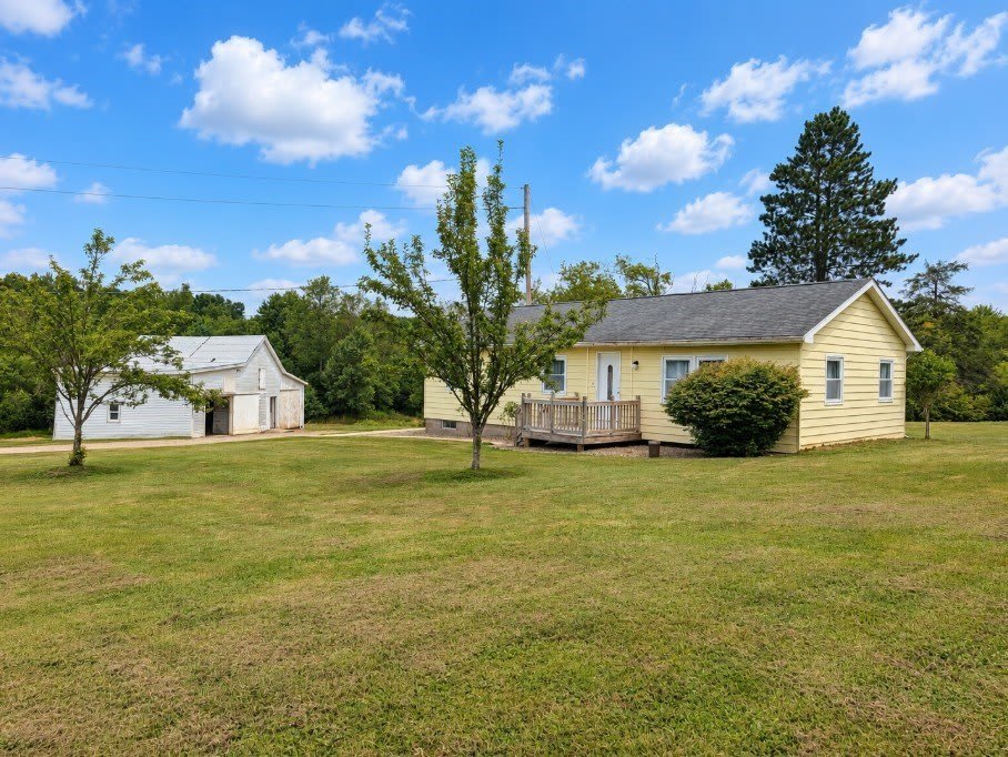 10135 SAMPSON Road – photo 3