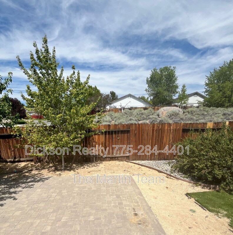 2210 Desert Village Court – photo 2