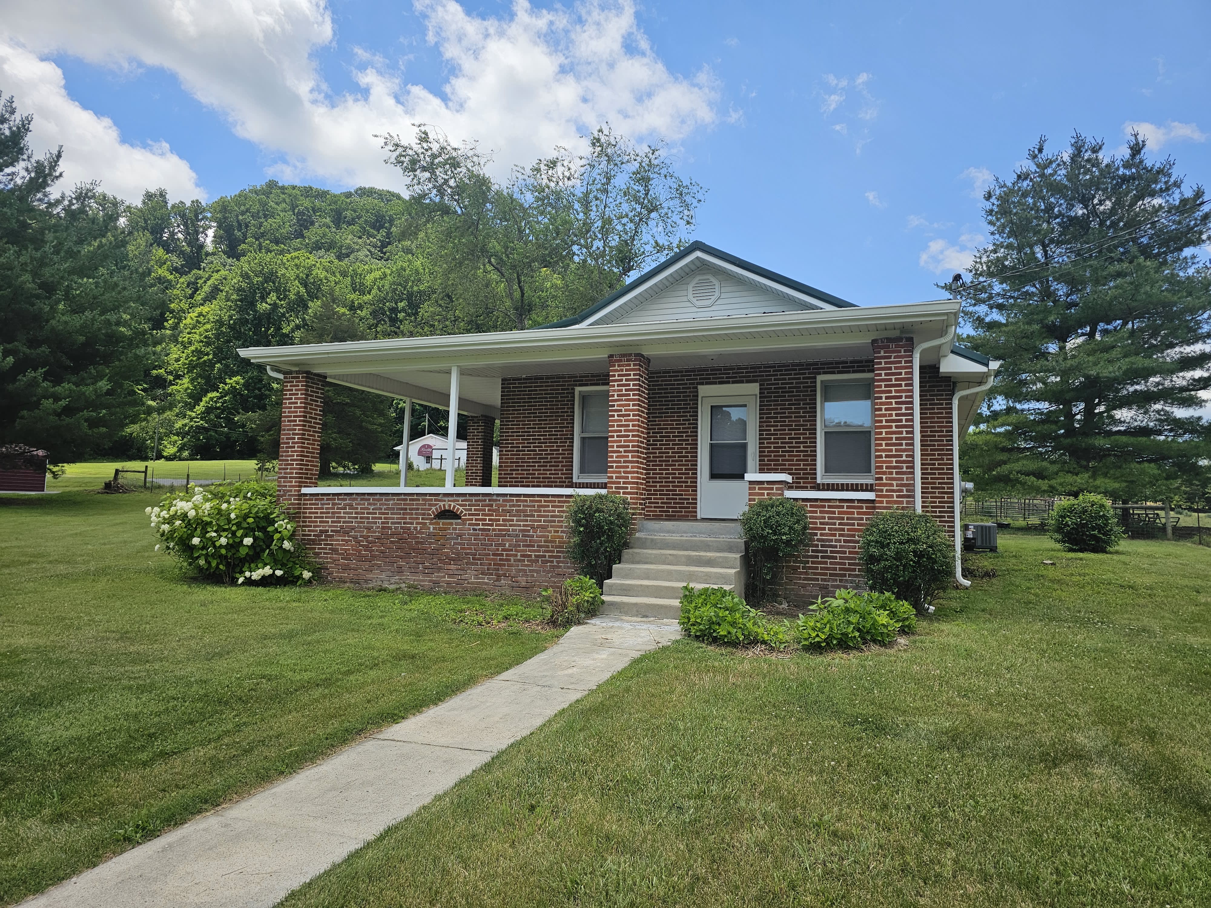 20550 Benhams Road – photo 3