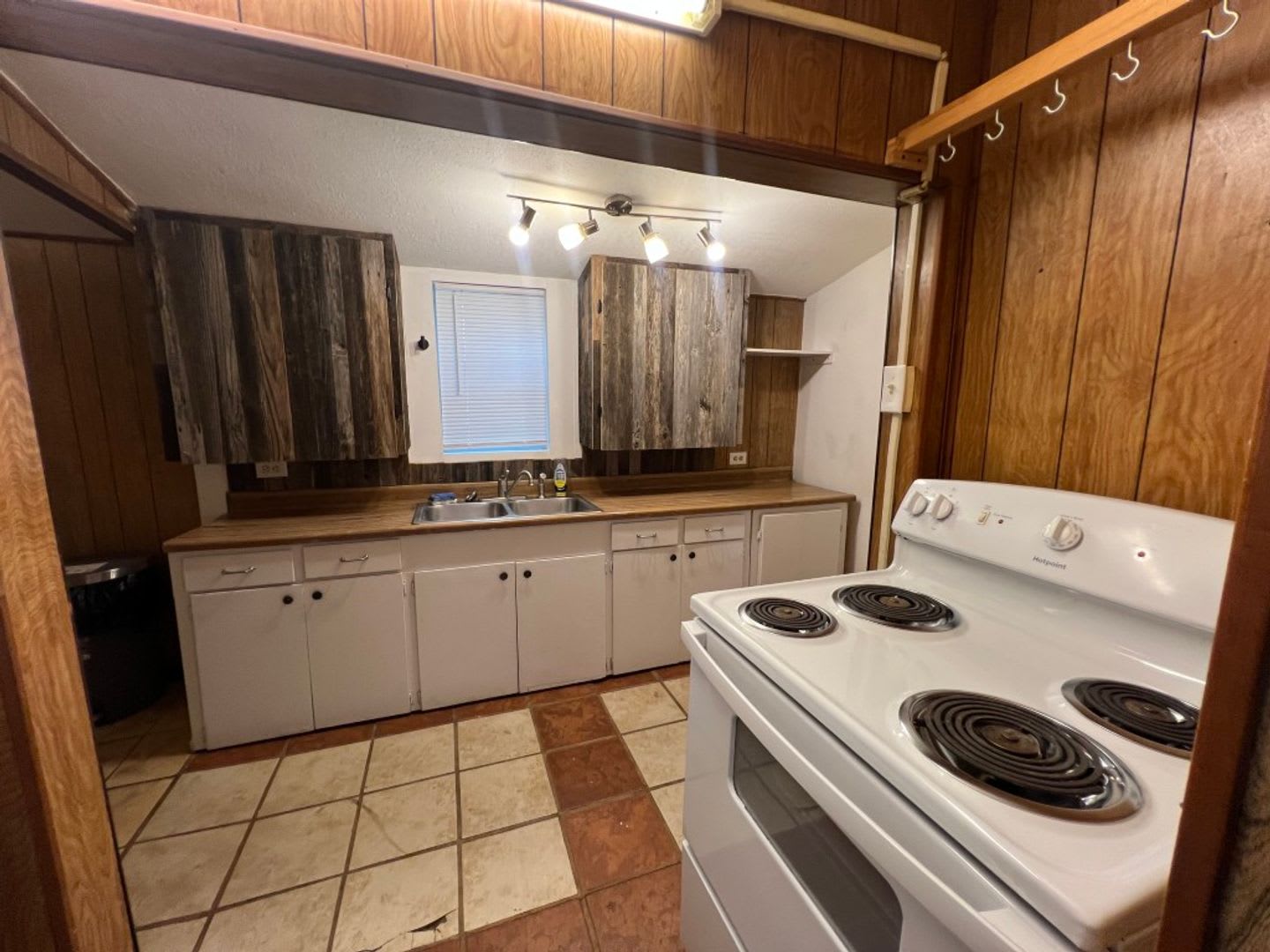 2/1.5 Home for Rent Less then a mile away from Calaveras Lake – photo 5