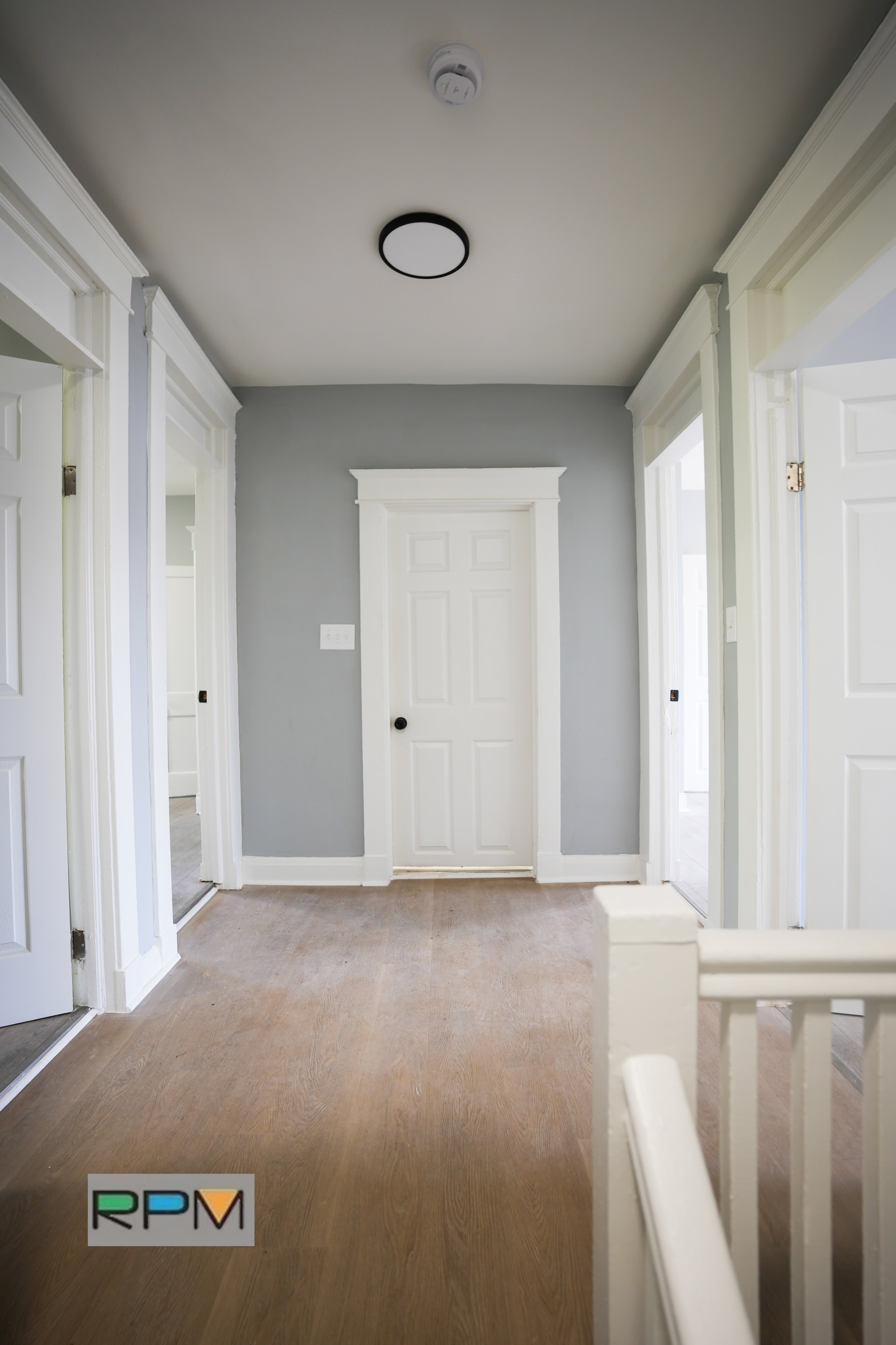4904 Queensberry Ave – photo 1