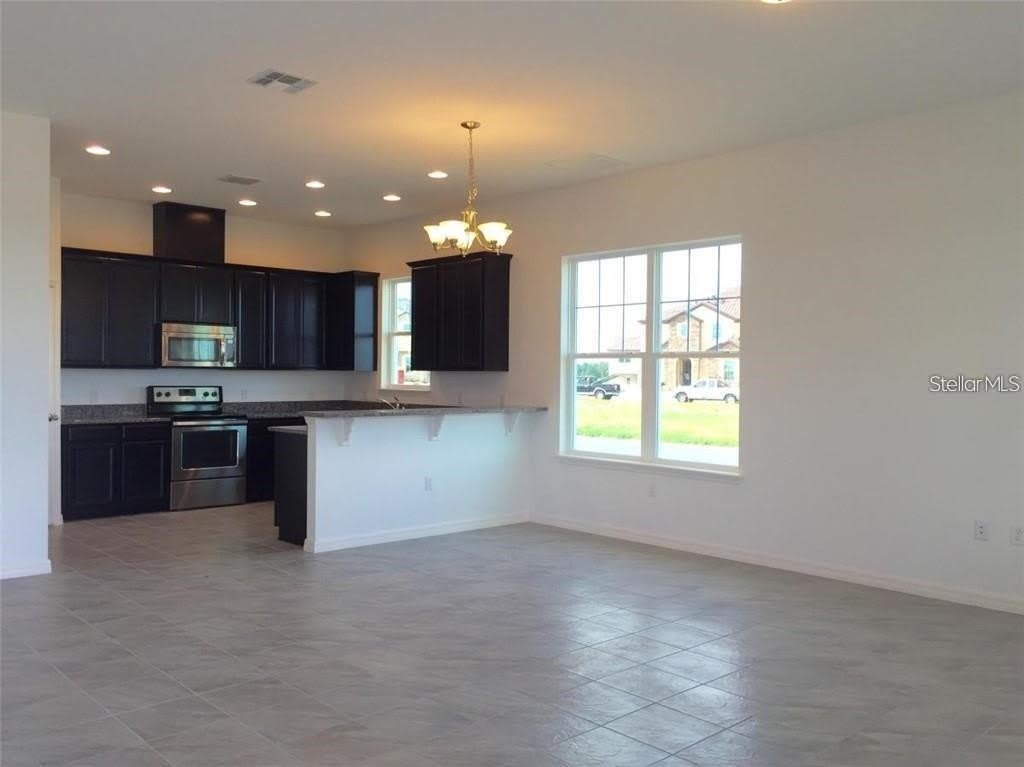 9350 WOODCRANE Drive – photo 4