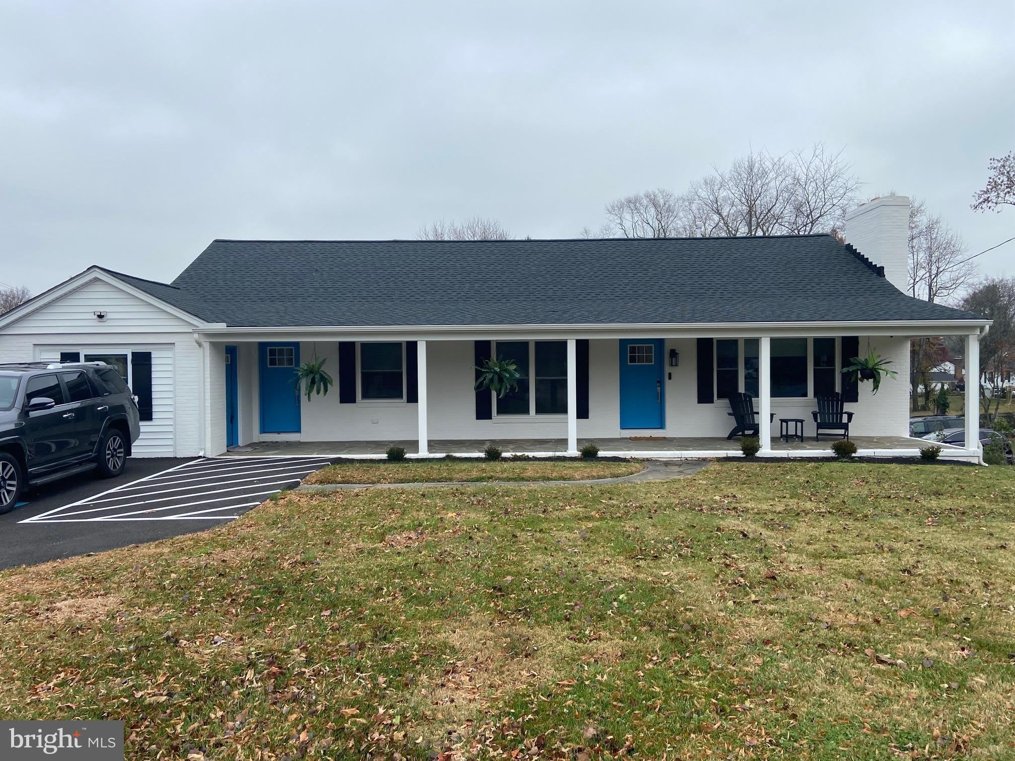 909 S MAIN Street – photo 1