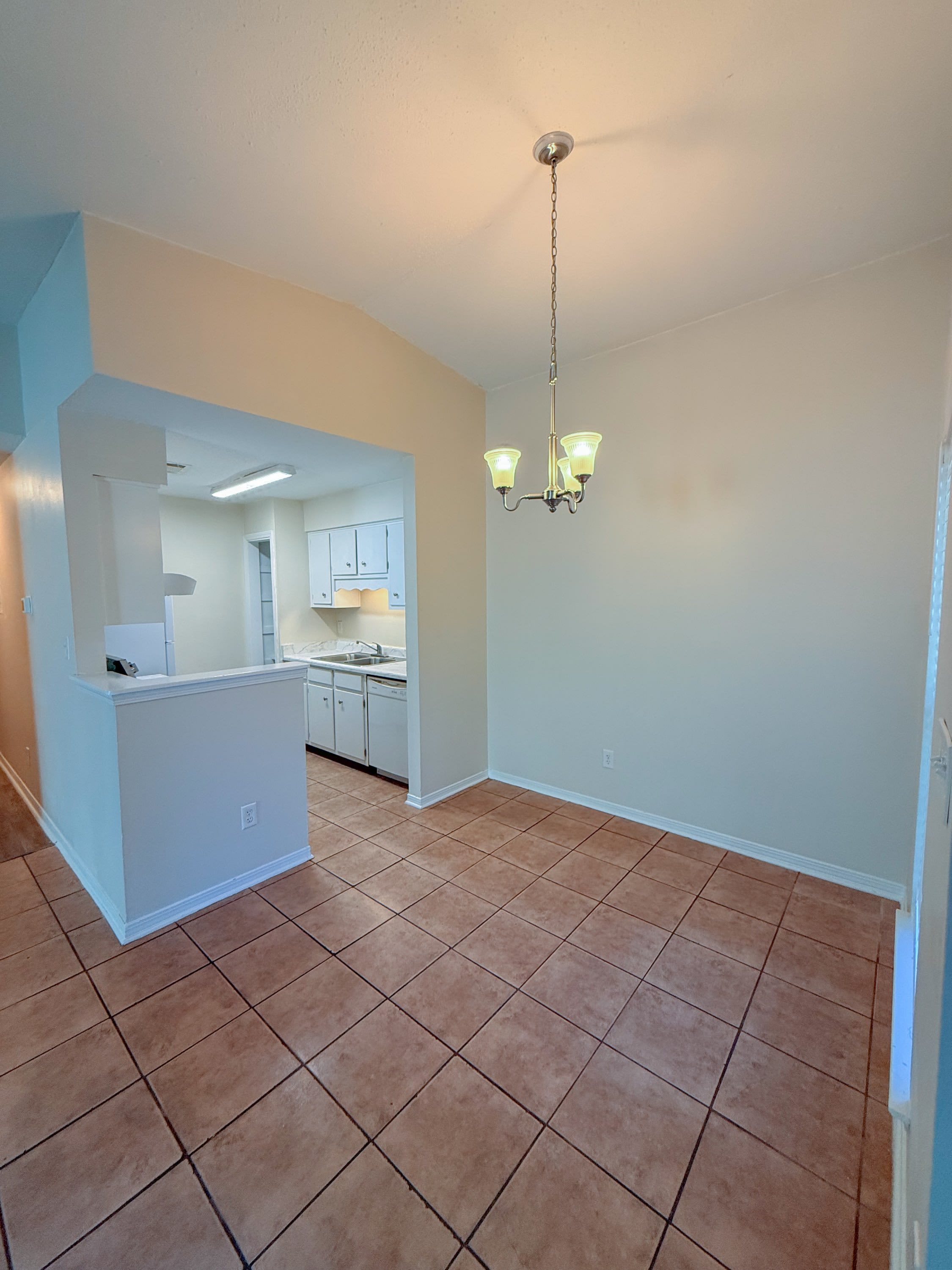8390 Country Walk Drive – photo 3