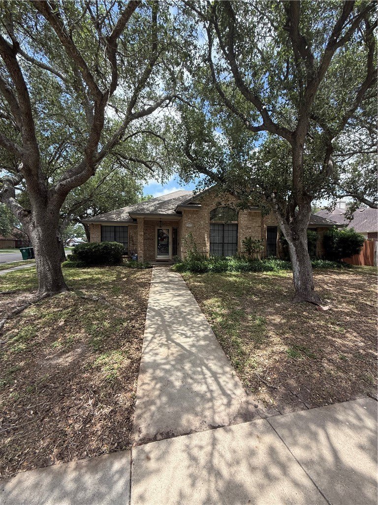 7649 Dallas Street – photo 1
