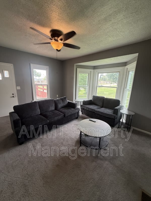 1838 J Avenue Northeast – photo 1