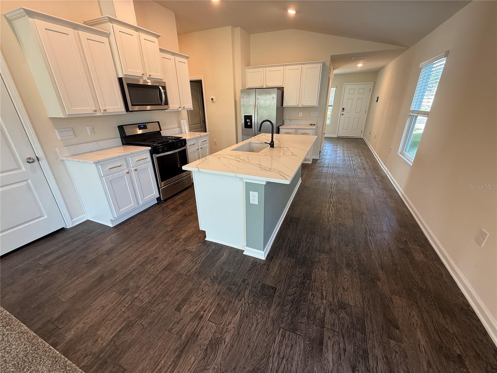 760 Grand Reserve Drive – photo 4