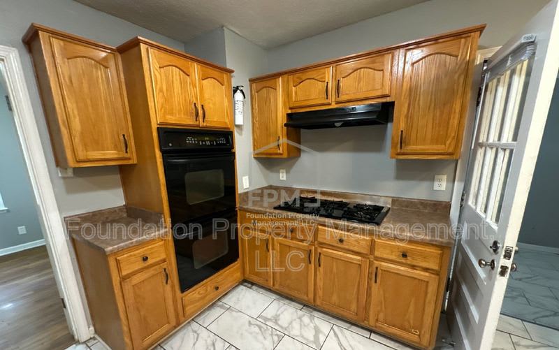 884 Blanchard Road – photo 3