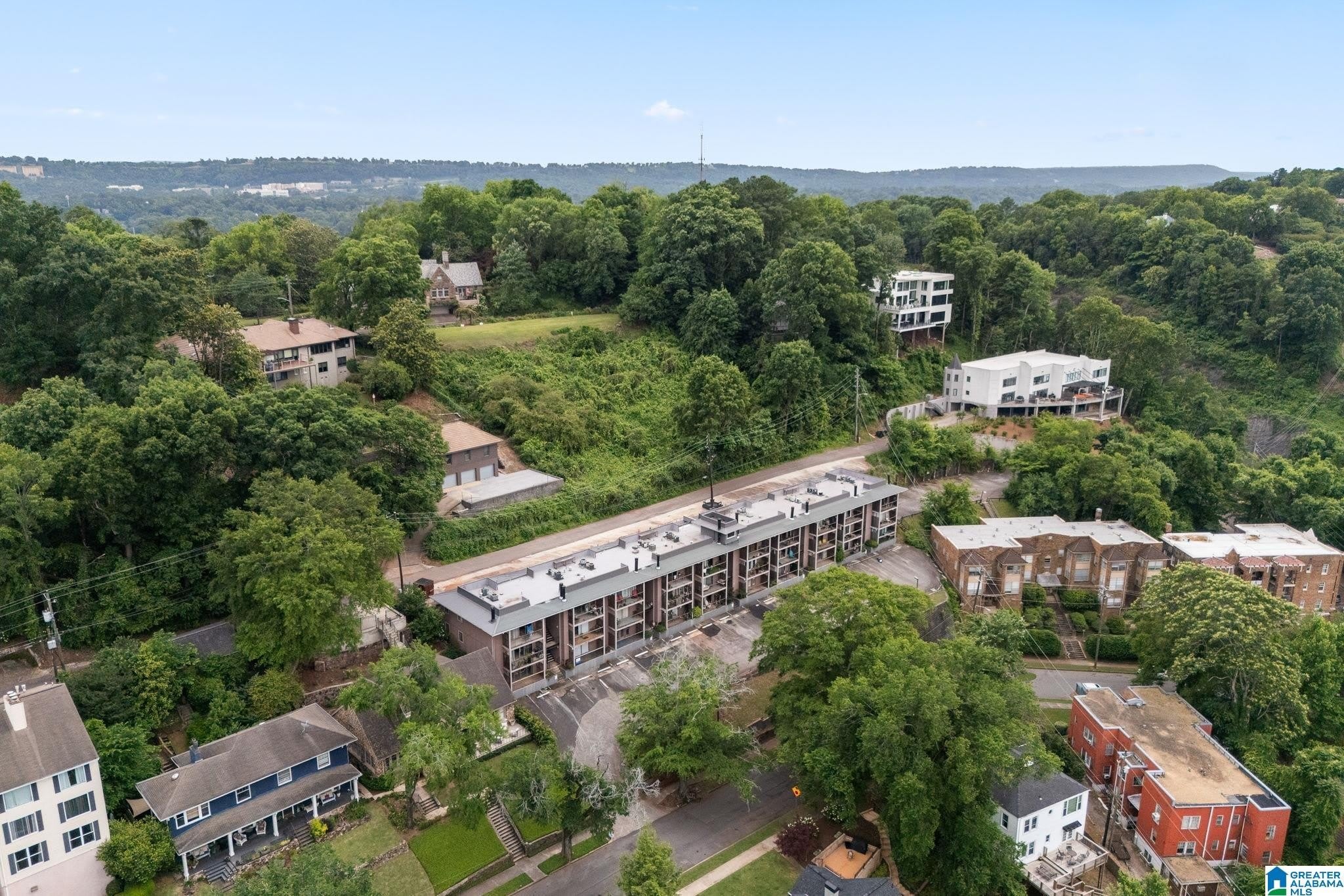 2409 ARLINGTON CRESCENT – photo 5