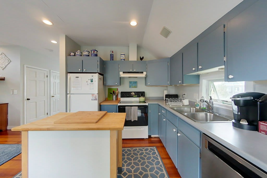 23 Warren Ave – photo 2