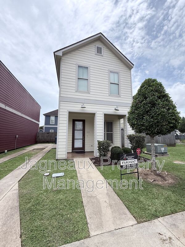 108 Shallowford Dr – photo 1