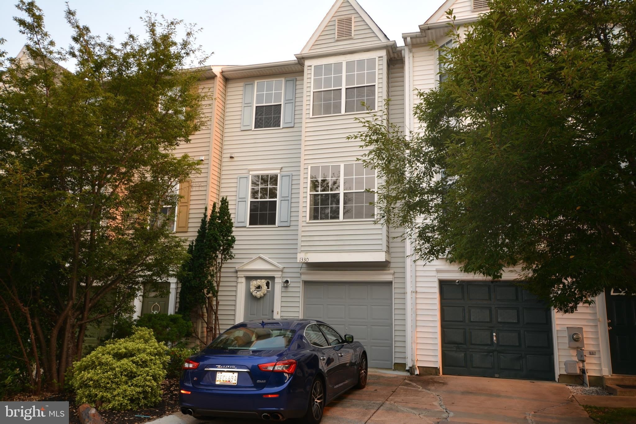 1330 HAMPSHIRE Drive – photo 5