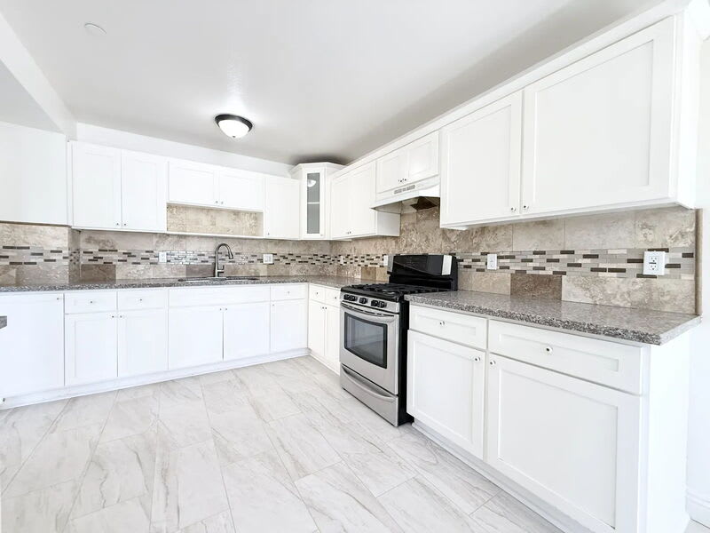 1440 East 42Nd Street – photo 4