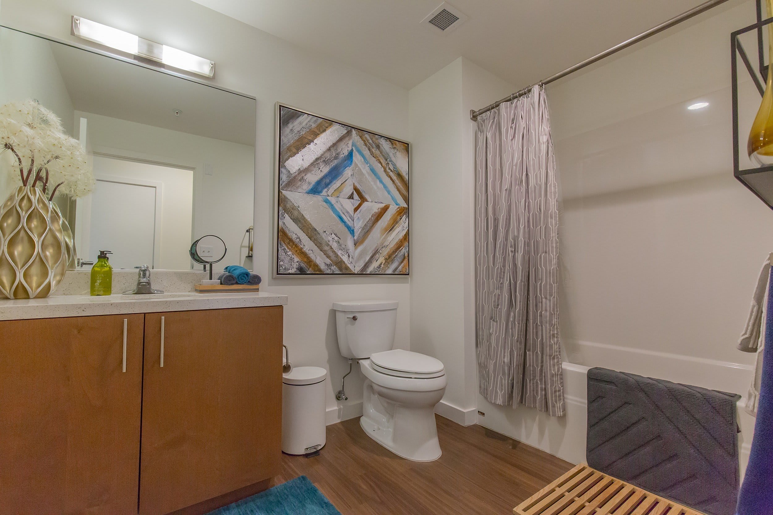 Linden Apartments – photo 4